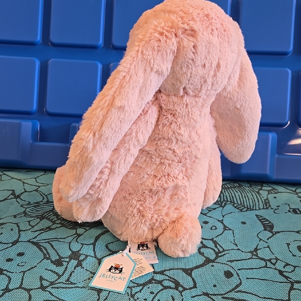 Jellycat Original Bashful Blush Bunny W/ Blue Bag - Picture 9 of 16